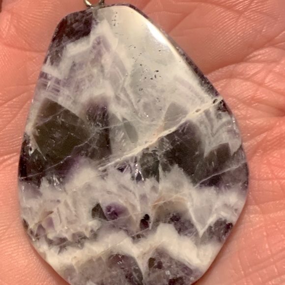 🎁GIFTED!🎁 NIB/NWT Lg Rough Cut Hunk of Amethyst Agate for Necklace - Picture 13 of 17
